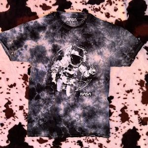 NASA tshirt